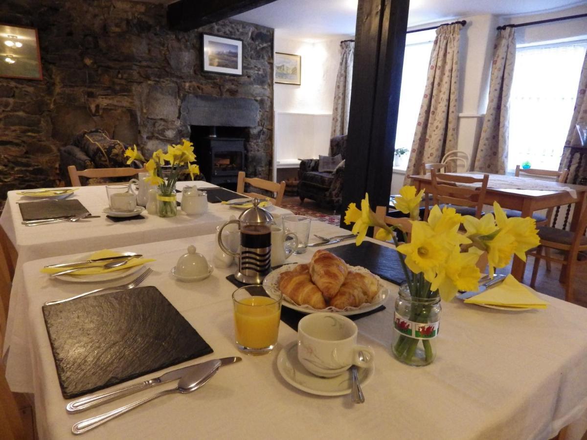 Aber Cottage B&B Dolgellau Exteriör bild